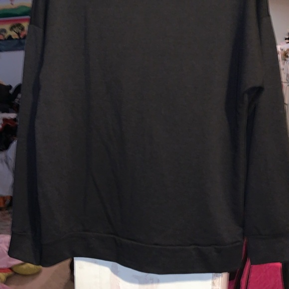 For G and PL Size Large Skeleton Sweatshirt - Picture 6 of 8